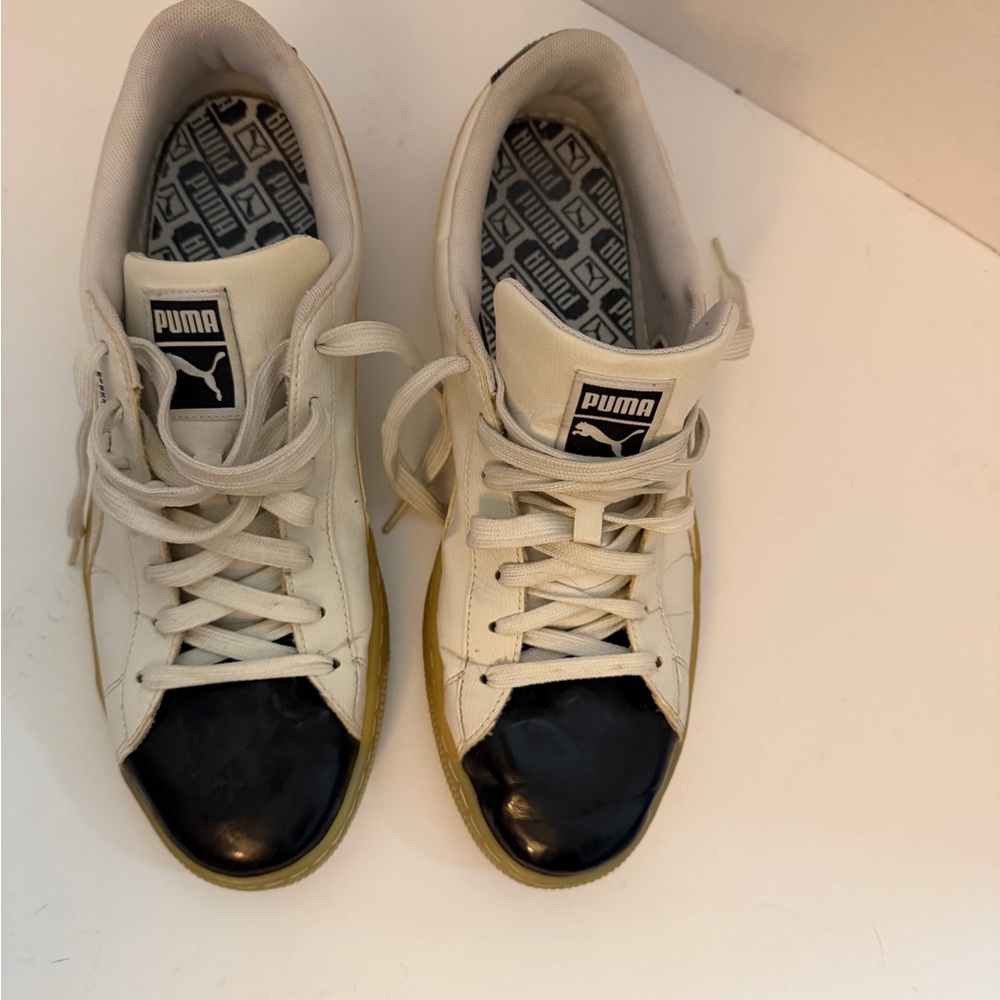 Puma White Leather Sneakers with BlackPatent Leather Toe Men’s 12 - Picture 2 of 14